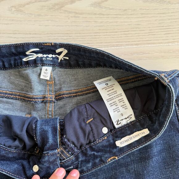 Seven7 Women’s Size 6 Dark Blue Relaxed Bermuda Shorts - Picture 4 of 7